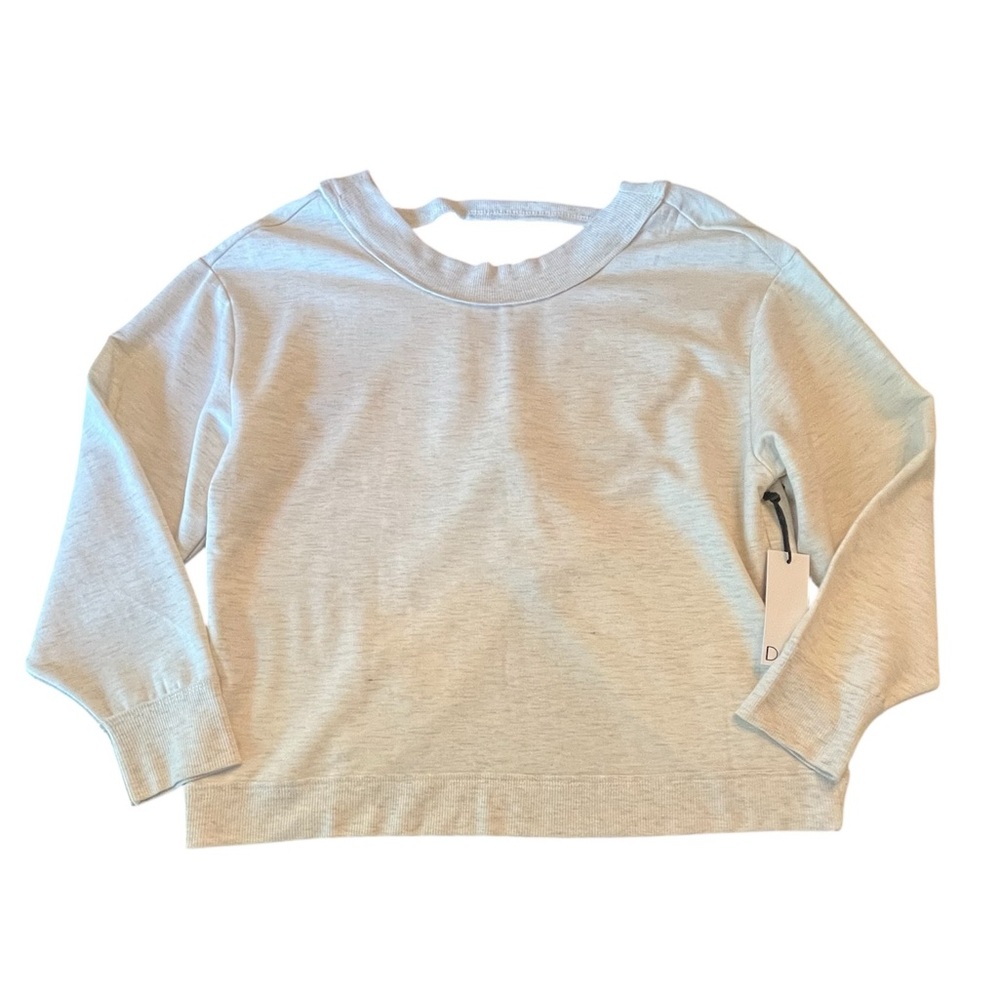 NWT Women’s DEX Oatmeal Gray Heather Sweater in Size Medium